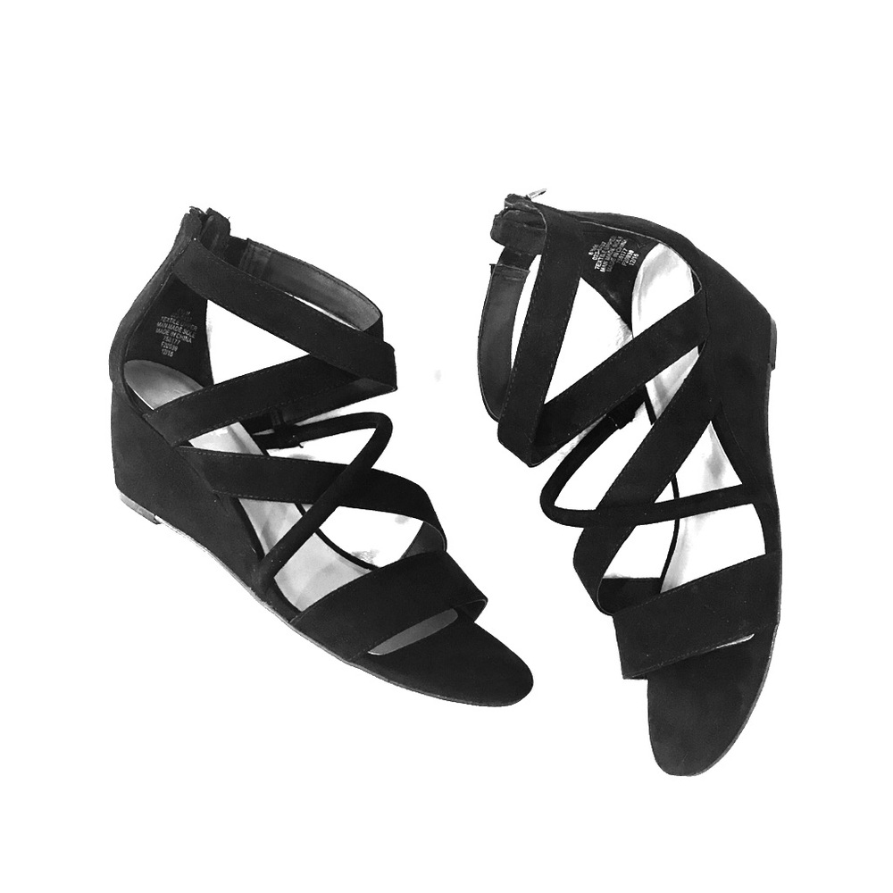 ✨NWT A.N.A Black Suede Open Toe Strappy Wedges 6.5
